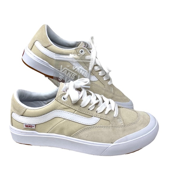 💖MEGA SALE💖VANS Berle Whitecap Suede Low Top White Tan  Women’s  VN0A5JIJ83M - Picture 2 of 10